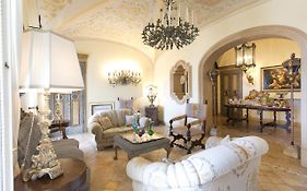 Casa Raiola by CapriRooms